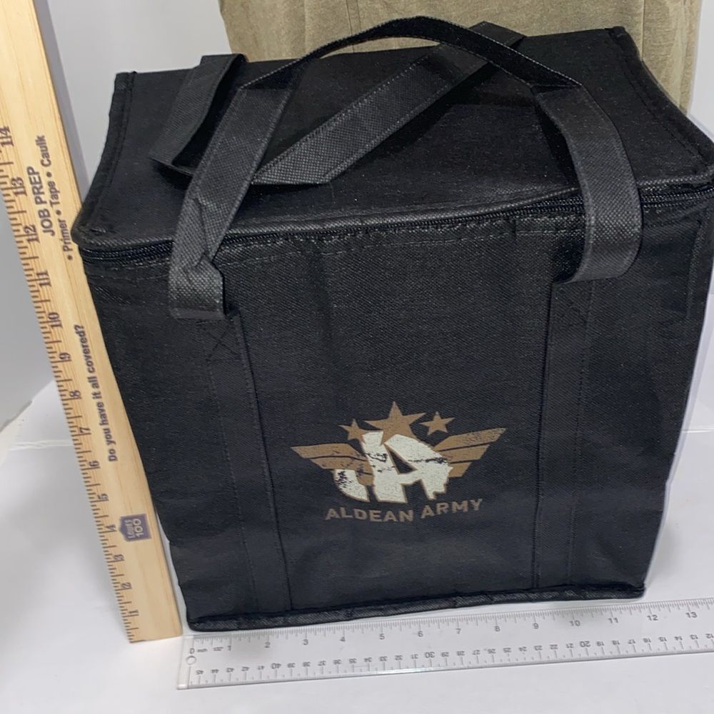 Jason Aldean Aldean Army Bundle Hip Flask Cooler Bag Womens Shirt Polymailer - Picture 9 of 13
